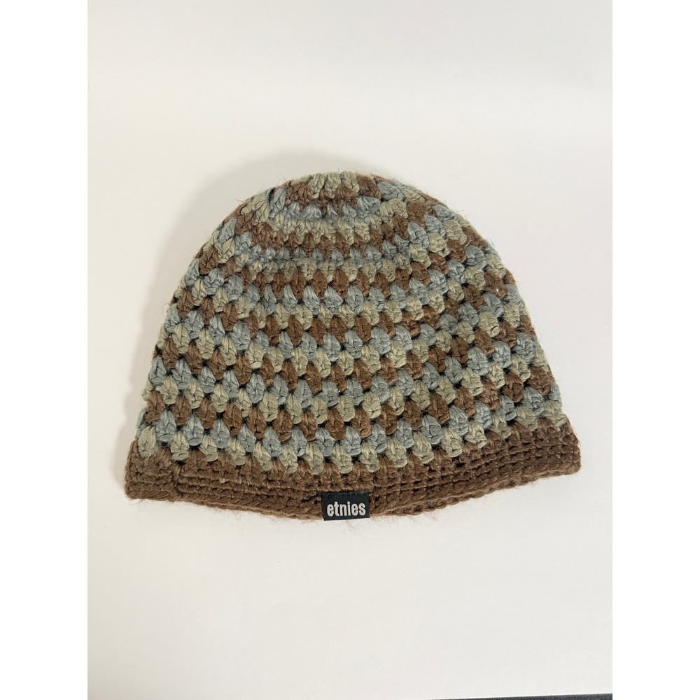 Vintage Y2K Etnies Crochet Knit Skater Beanie Retro Grunge Skateboarding Street